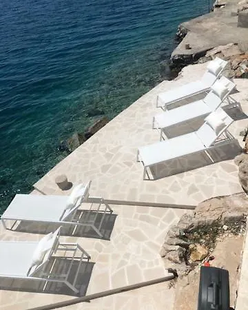 Beline Direct Aan Zee, Verwarmd Zwembad En Sauna Villa