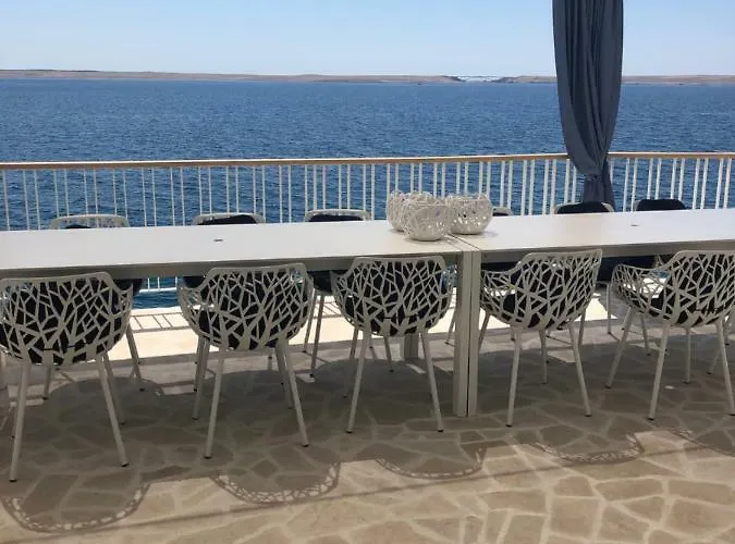 Beline Direct Aan Zee, Verwarmd Zwembad En Sauna Tribanj-Kruscica