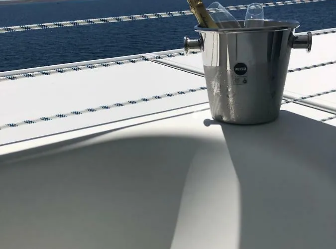 Beline Direct Aan Zee, Verwarmd Zwembad En Sauna Vila