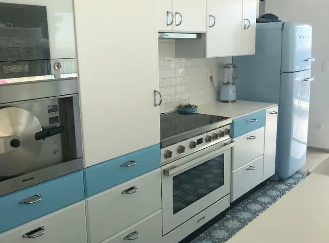 Beline Direct Aan Zee, Verwarmd Zwembad En Sauna Villa